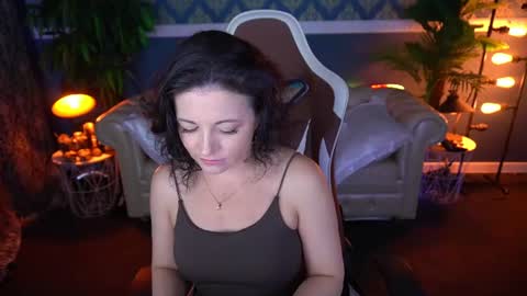 Snapshot of dafni_mon chatting on June 2026 05:51:02 AM Dafni Mon online show from June 2026 05:51:02 AM