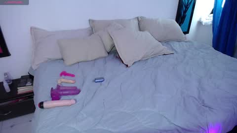 Dahiana online show from January 2025 02:14:01 PM