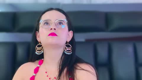 Dahiana online show from February 2026 11:39:01 AM