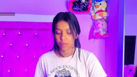 Snapshot of dahiangomezz chatting on February 2025 08:22:02 AM online show from February 2025 08:22:02 AM