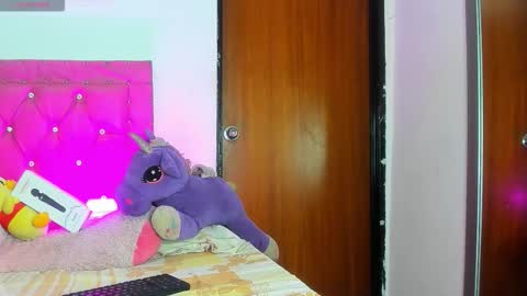 Snapshot of dahiangomezz chatting on September 2025 07:41:01 AM online show from September 2025 07:41:01 AM