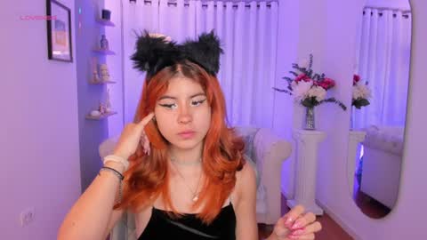 Snapshot of dahlia_grey chatting on July 2026 12:35:01 PM dahlia_grey online show from July 2026 12:35:01 PM