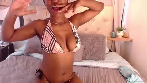 DAHYAN online show from February 2025 08:58:02 PM