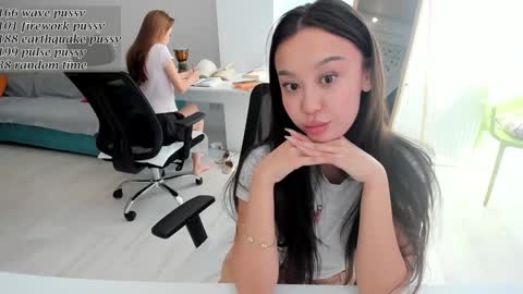 Snapshot of daily_love chatting on November 2025 06:14:02 AM daily_love online show from November 2025 06:14:02 AM