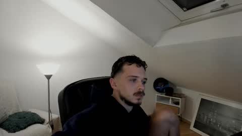 Daimon  online show from September 2025 11:37:01 PM