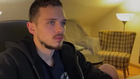 Daimon  online show from December 2025 02:00:01 PM