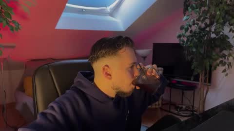 Daimon  online show from February 2026 10:38:01 AM