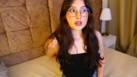 Lauren            online show from April 2026 03:59:01 AM