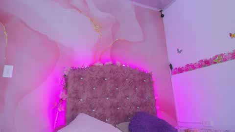 Snapshot of daisy__rose chatting on December 2024 09:10:01 AM Dai online show from December 2024 09:10:01 AM