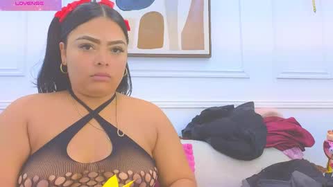 Snapshot of daisy_price chatting on June 2026 10:53:02 AM Daisy Price online show from June 2026 10:53:02 AM