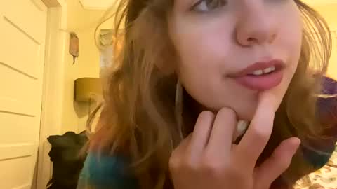 DaisyB3 online show from February 2025 11:58:02 PM