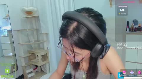 Snapshot of daisybean chatting on September 2025 06:17:02 AM Daisy online show from September 2025 06:17:02 AM