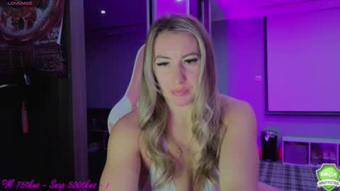 DaisyDeliciousxx online show from October 2025 08:03:01 AM