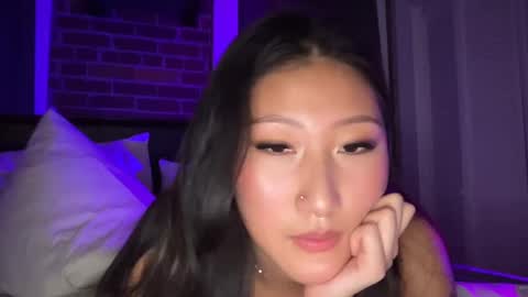 Daisy Kim online show from February 2025 05:31:01 AM