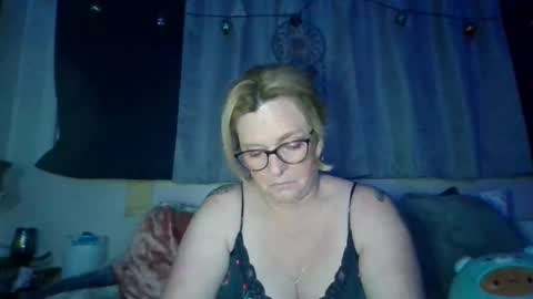 Snapshot of daisylays chatting on November 2025 09:10:02 AM daisy online show from November 2025 09:10:02 AM