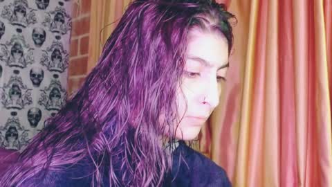    --  -- help me reach 100 hands up  online show from February 2025 06:04:01 AM