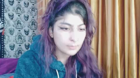    --  -- help me reach 100 hands up  online show from March 2025 05:17:02 AM