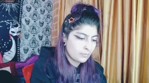    --  -- help me reach 100 hands up  online show from March 2025 05:49:02 AM