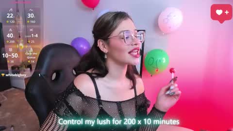 Dakhota online show from November 2025 05:07:02 AM