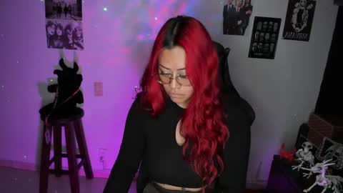 Snapshot of dakota_crab chatting on November 2025 09:46:01 PM Dakota Crab online show from November 2025 09:46:01 PM