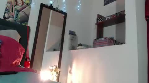 Snapshot of dakota_dark_ chatting on March 2025 07:39:01 PM Dakota online show from March 2025 07:39:01 PM