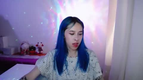 Maca online show from December 2025 09:30:01 PM