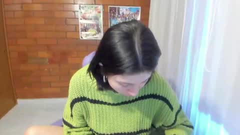 Snapshot of dakotaa_aa chatting on January 2025 09:04:02 PM The girl of your dreams o online show from January 2025 09:04:02 PM
