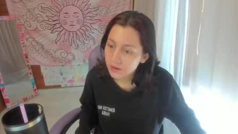 Snapshot of dakotaa_aa chatting on September 2025 03:11:01 PM The girl of your dreams o online show from September 2025 03:11:01 PM