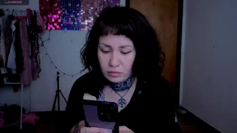 Snapshot of dakotacandy_ chatting on November 2025 11:31:02 AM Dakota online show from November 2025 11:31:02 AM