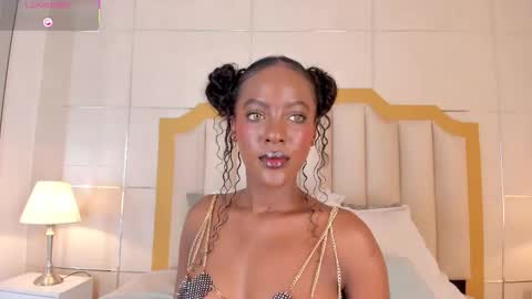    online show from November 2025 08:00:01 PM