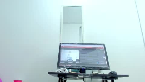 Snapshot of dalia_2 chatting on February 2025 06:33:01 AM Ren online show from February 2025 06:33:01 AM