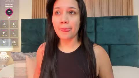 Snapshot of dalia_alissa chatting on July 2026 12:09:01 PM Violeta online show from July 2026 12:09:01 PM