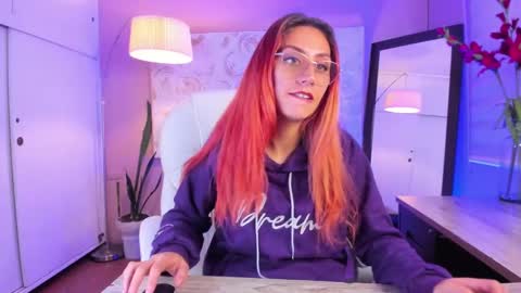 Dalia online show from January 2025 07:54:01 PM