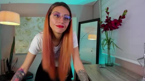 Dalia online show from February 2025 01:54:01 PM