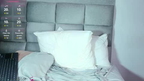 Snapshot of dalia_hart chatting on April 2026 12:25:01 PM Dalia Hart online show from April 2026 12:25:01 PM