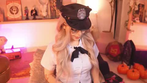 Dalia Morgan online show from October 2025 11:34:01 PM