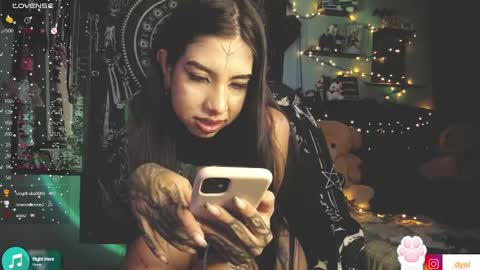 dalia_vorhees online show from December 2024 06:54:02 AM