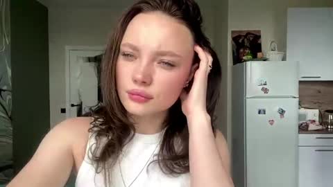 Snapshot of daliaaste chatting on May 2026 10:34:02 AM Jenny online show from May 2026 10:34:02 AM