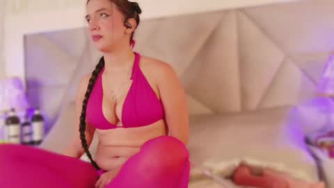 leila williams online show from March 2026 09:58:02 AM