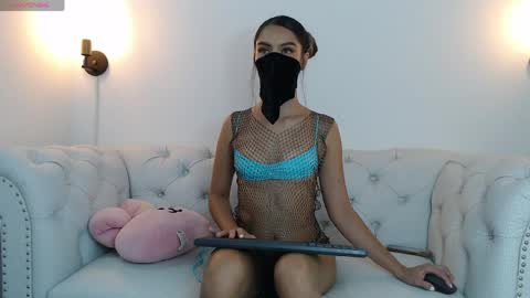 Dalila Ali  online show from March 2026 10:10:02 PM