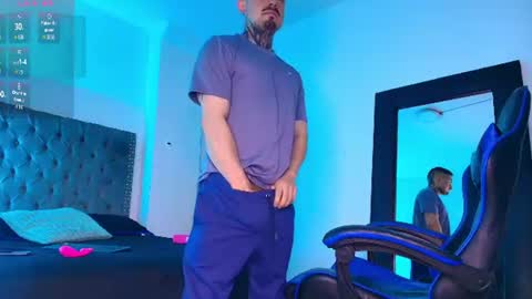 Dallas whitee online show from July 2026 08:36:01 PM