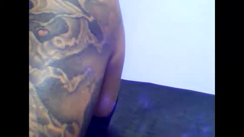 dallaslove23 online show from October 2025 09:39:01 AM