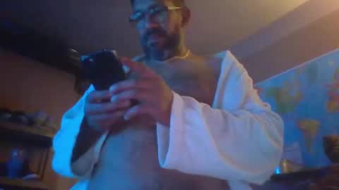 alex online show from October 2025 03:13:02 AM
