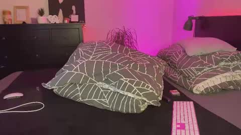 dalmatian_girl online show from December 2025 07:29:02 PM