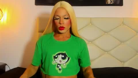         online show from February 2025 04:01:02 AM