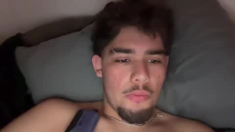 Snapshot of damiam_xj chatting on December 2024 04:43:01 PM damiam xj online show from December 2024 04:43:01 PM