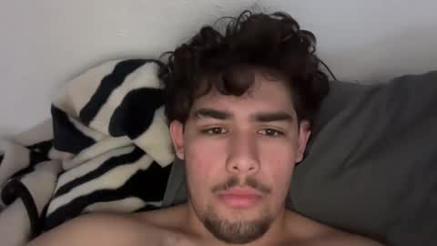 Snapshot of damiam_xj chatting on March 2025 05:50:02 PM damiam xj online show from March 2025 05:50:02 PM