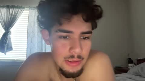 Snapshot of damiam_xj chatting on September 2025 03:01:01 PM damiam xj online show from September 2025 03:01:01 PM