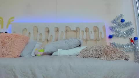 DAMIAN online show from January 2025 03:12:01 PM