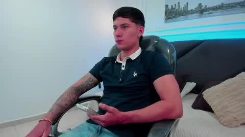 DAMIAN online show from January 2026 12:42:01 PM